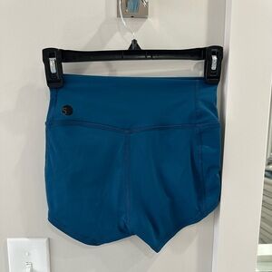 EUC FIVE Dancewear (Five The Label) Booty Shorts YXL or AXS
